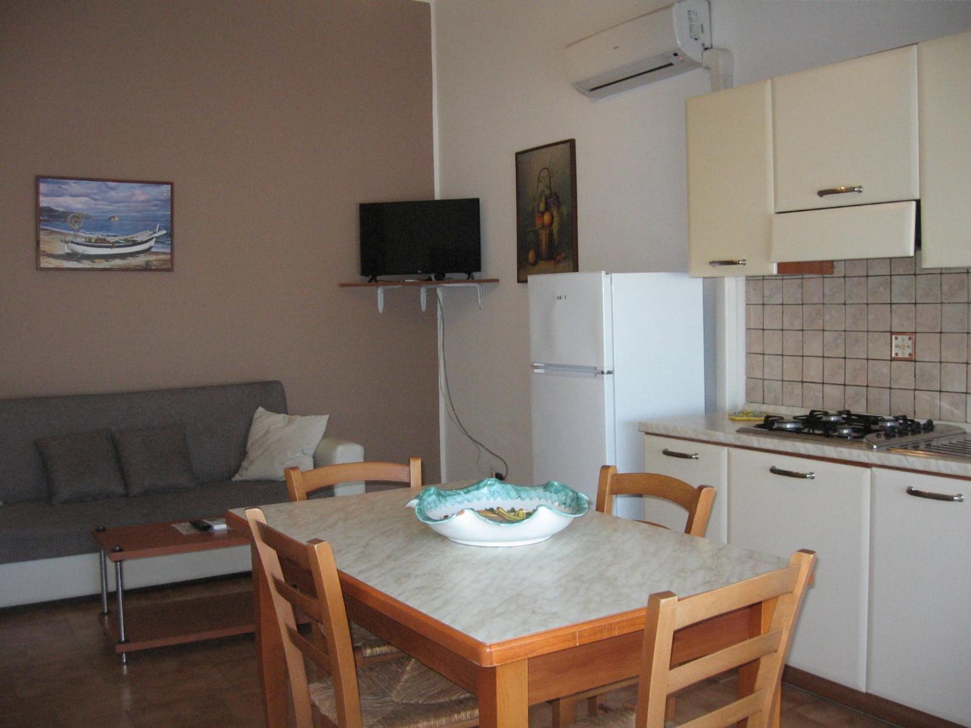 Nino'S Apartments Giardini Naxos Exterior photo