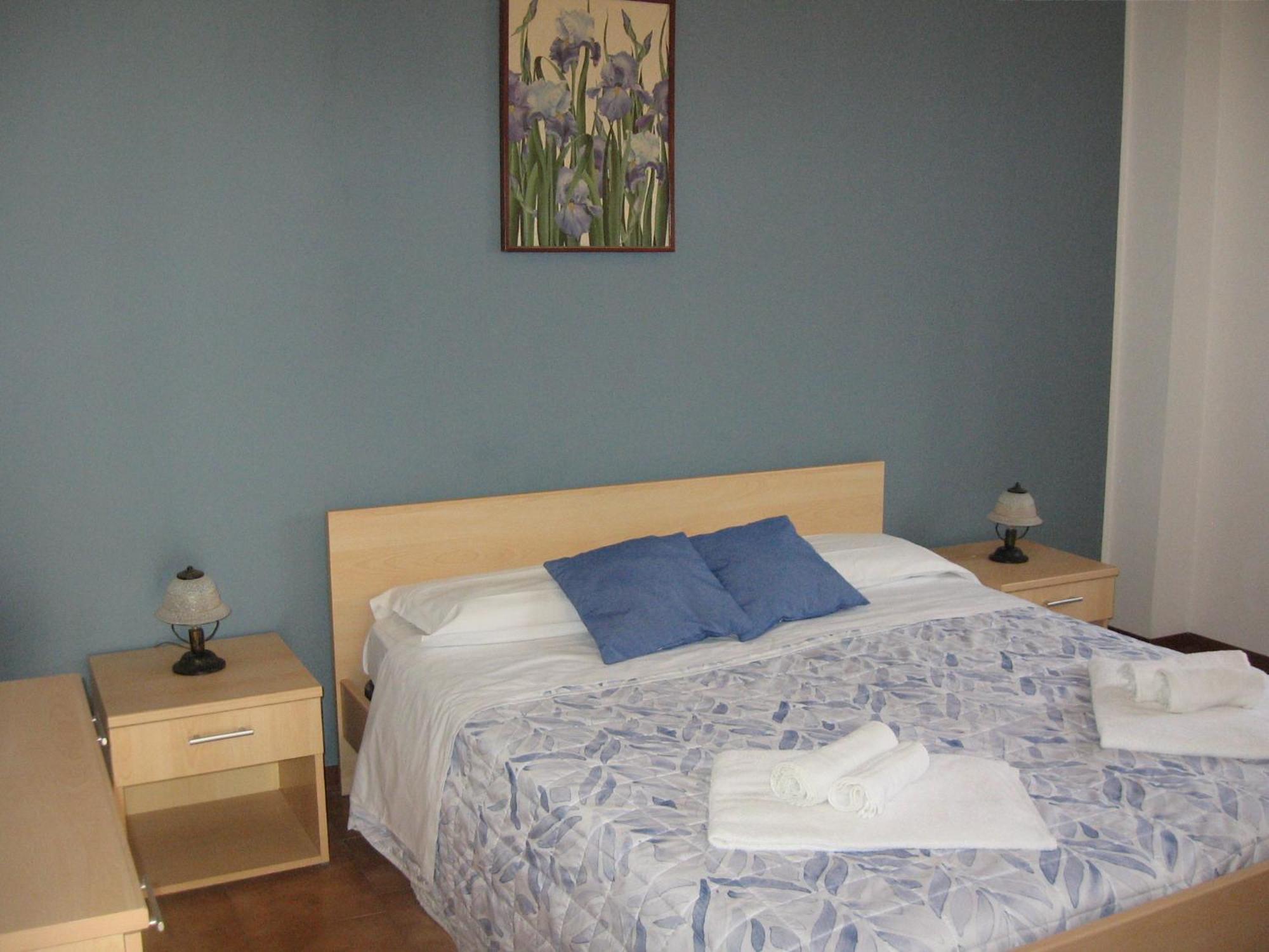 Nino'S Apartments Giardini Naxos Exterior photo
