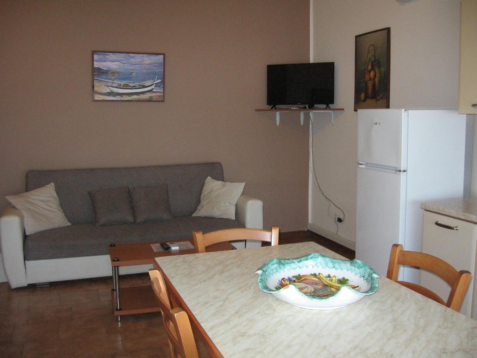 Nino'S Apartments Giardini Naxos Exterior photo